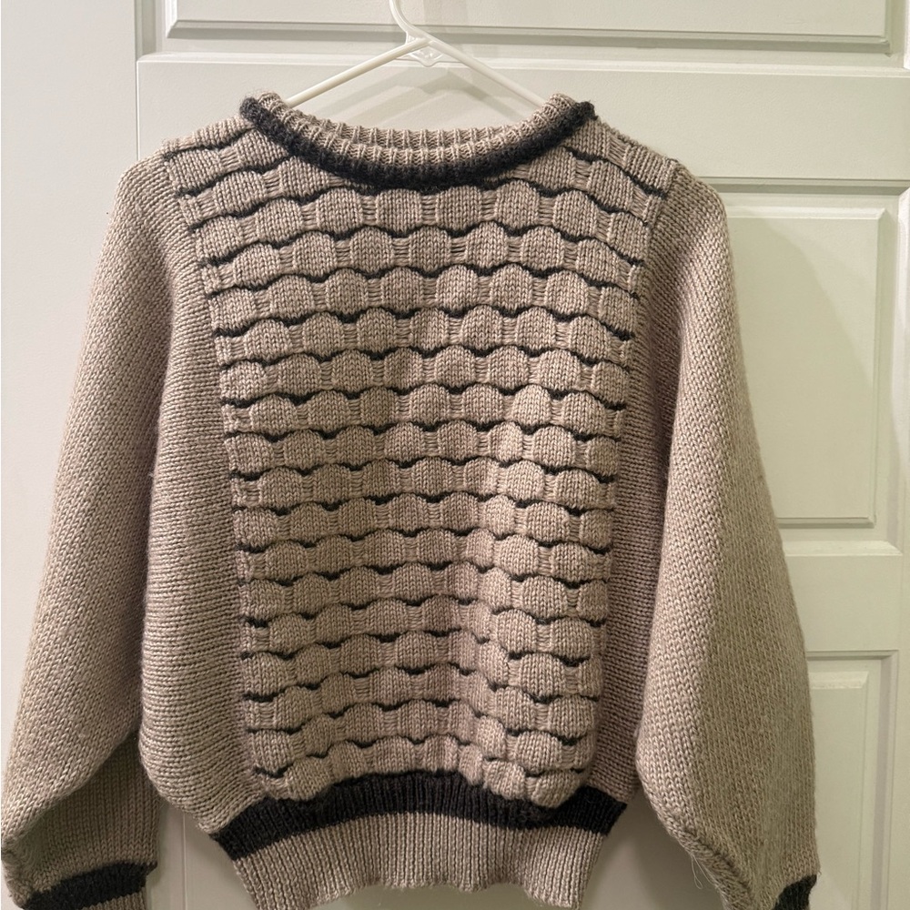 Vintage‎ Beige and Black Knit Sweater